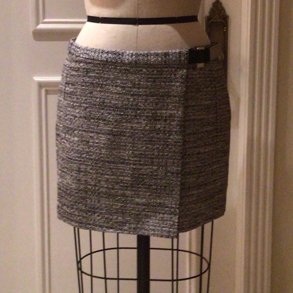 Designer: DVF Mini Skirt - Picture 1 of 3